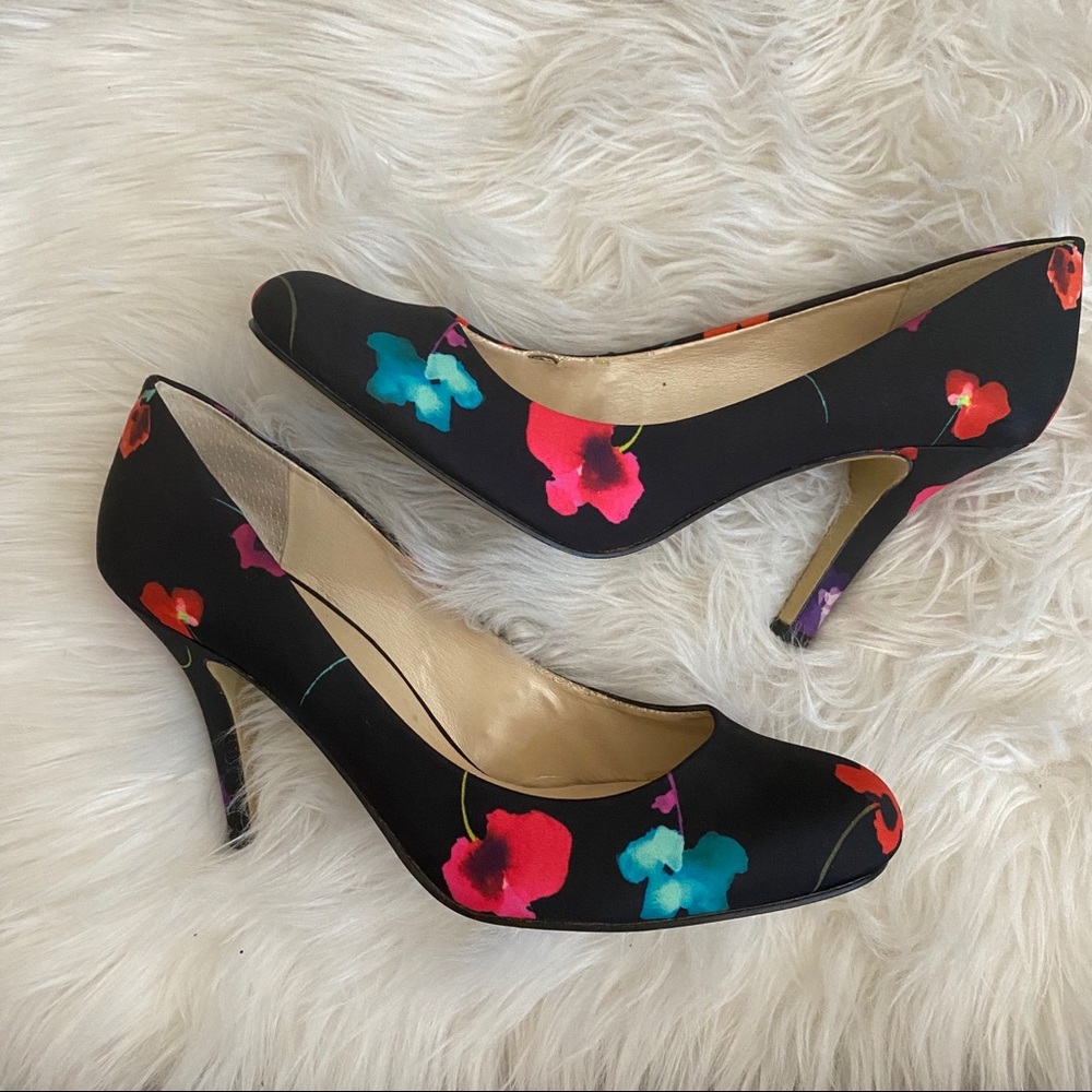 Nine West Ambitious Pump
